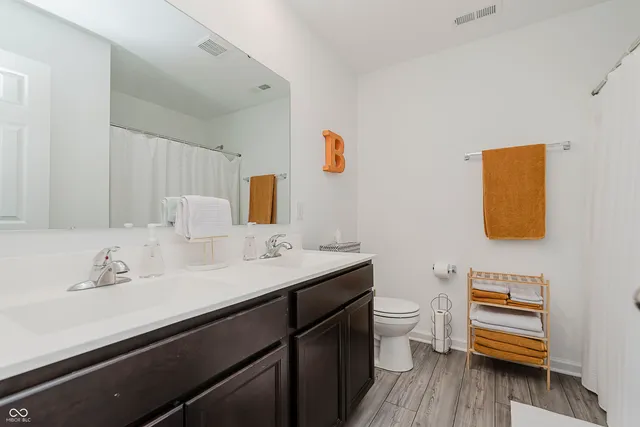 $362,500 | 5809 Terracotta Trace, McCordsville, IN 46055