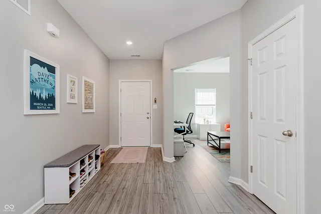 $362,500 | 5809 Terracotta Trace, McCordsville, IN 46055