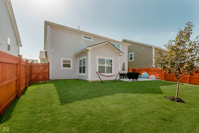 $362,500 | 5809 Terracotta Trace, McCordsville, IN 46055