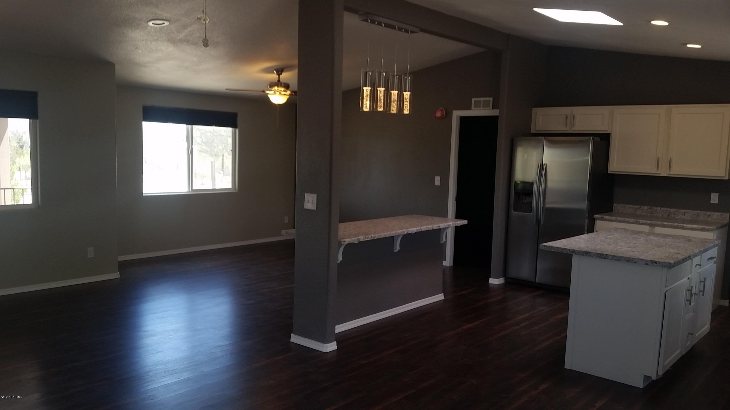 11725 West Dally Road Tucson, AZ 85743 - Photo 7 of 15 Gallery Image 7