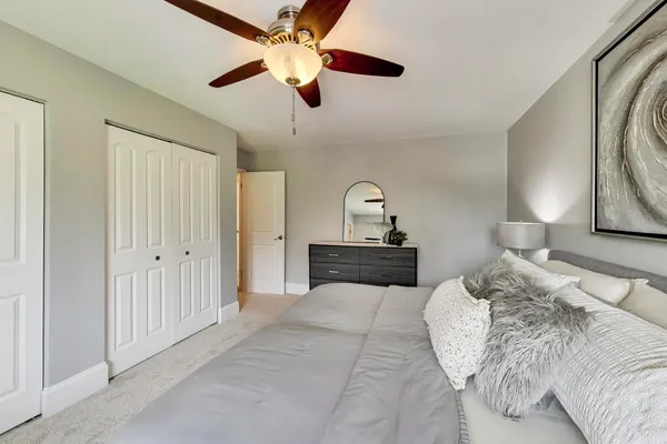 $265,000 | 3913 Saratoga Avenue, Unit G301, Downers Grove, IL 60515