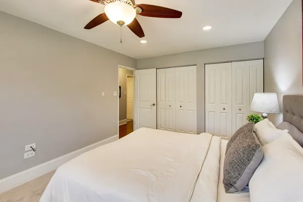 $265,000 | 3913 Saratoga Avenue, Unit G301, Downers Grove, IL 60515
