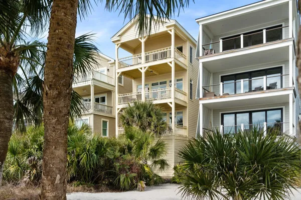 $4,150,000 | 63 Grand Pavilion Boulevard, Isle of Palms, SC 29451