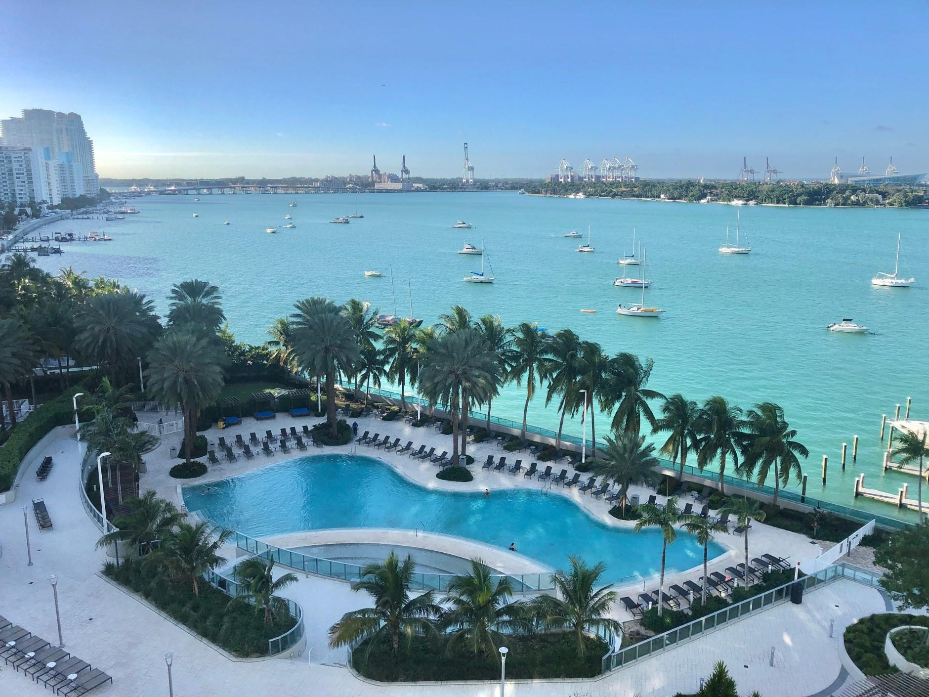 1500 Bay Road, Unit 1428S Miami Beach, FL 33139 - Photo 2 of 14 Photo 2