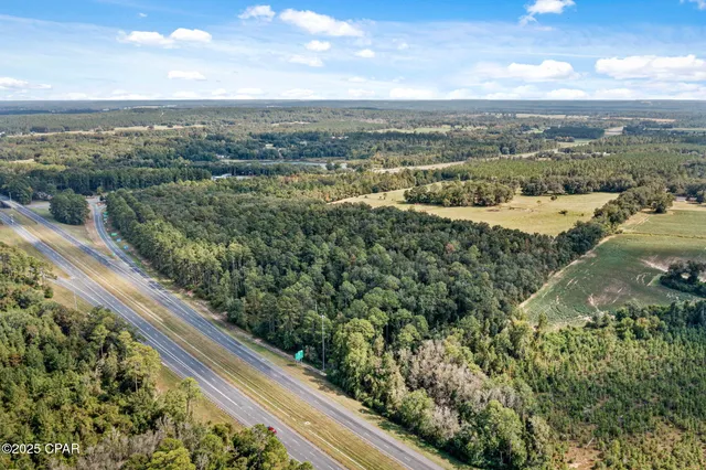 $880,000 | 77 Off Ramp, Chipley, FL 32428