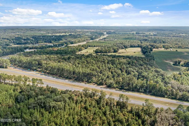 $880,000 | 77 Off Ramp, Chipley, FL 32428