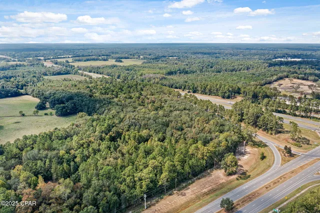 $880,000 | 77 Off Ramp, Chipley, FL 32428