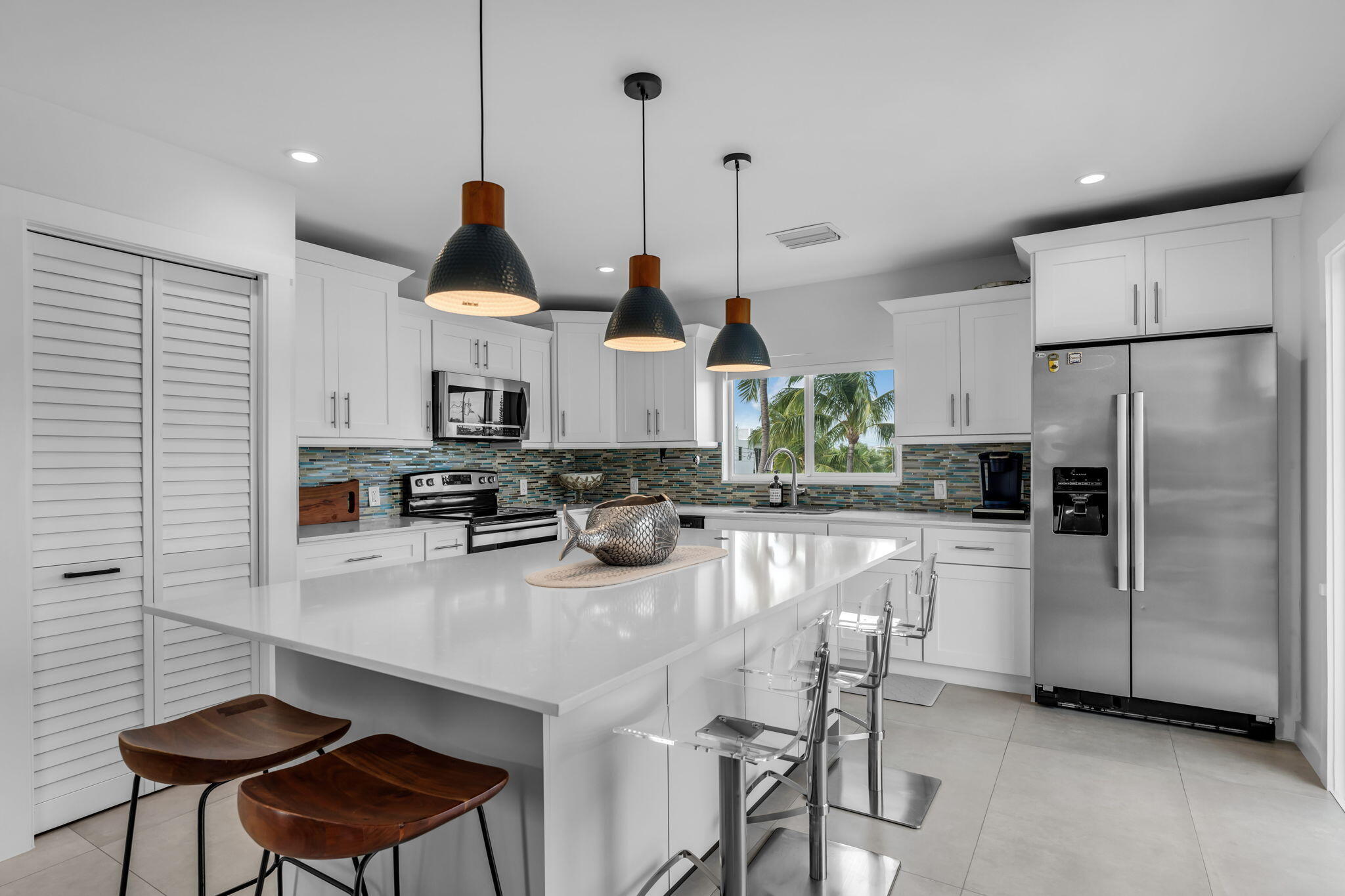 2 Sexton Cove Road Key Largo, FL 33037 - Photo 2 of 45 Kitchen