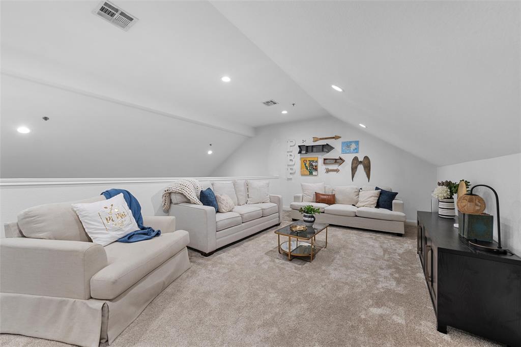 2016 South 11th Street Waco, TX 76706 - Photo 19 of 40 upstairs loft/secondary living area