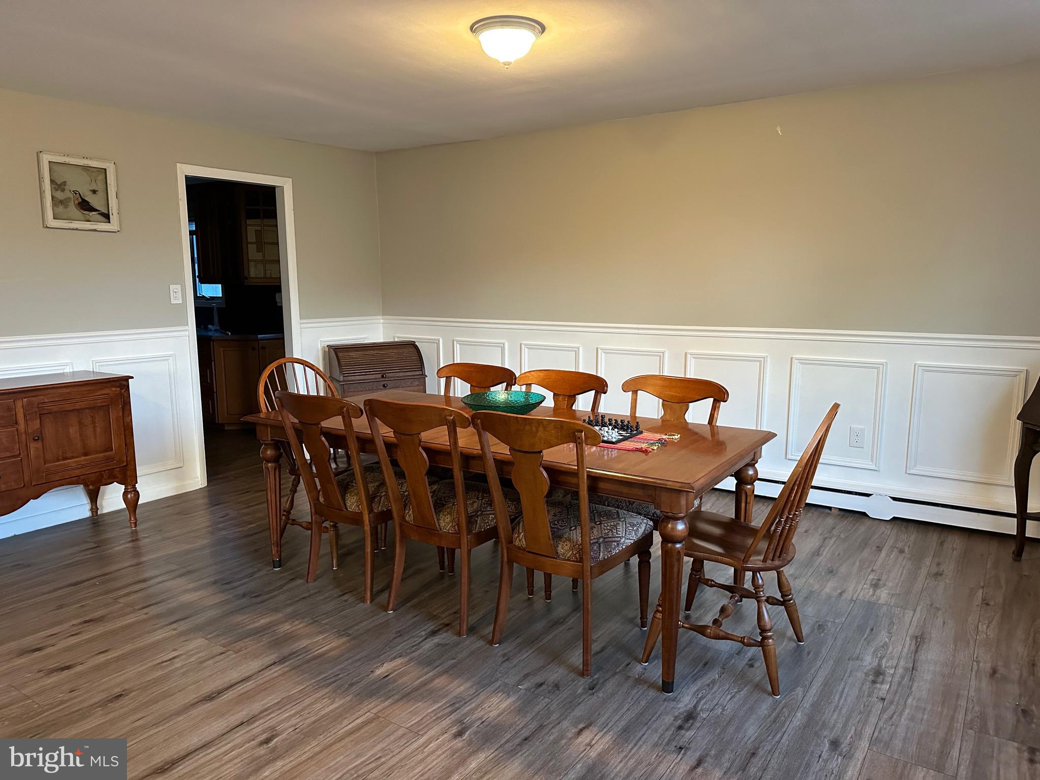 909 Callowhill Road Perkasie, PA 18944 - Photo 12 of 37 Dinning Room