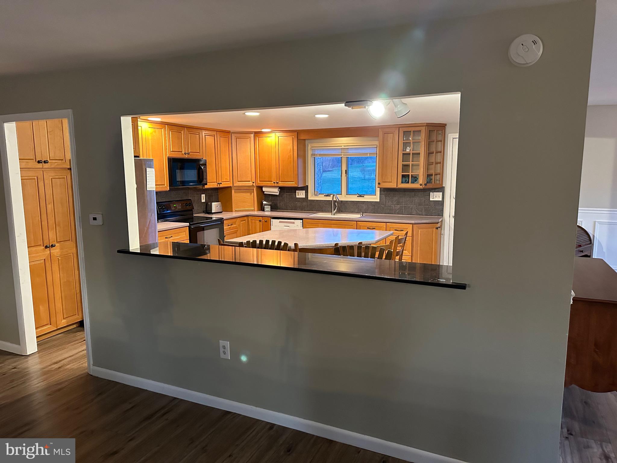 909 Callowhill Road Perkasie, PA 18944 - Photo 7 of 37 Kitchen