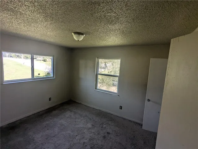 $175,000 | 6610-6612 Askew Avenue, Kansas City, MO 64132