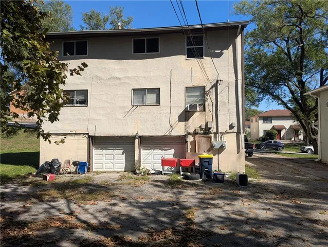 $175,000 | 6610-6612 Askew Avenue, Kansas City, MO 64132