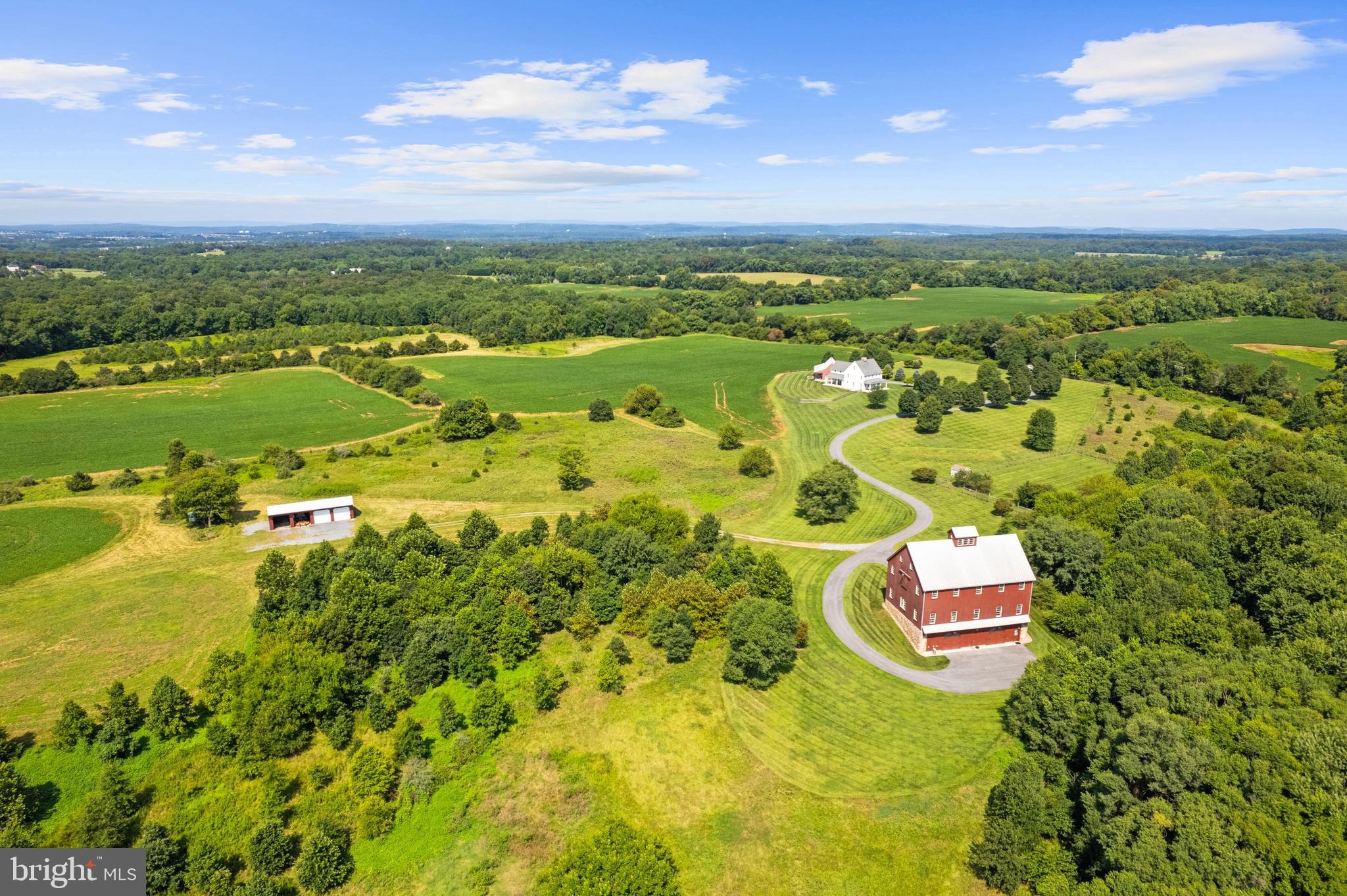21100 West Offutt Road Poolesville, MD 20837 - Photo 7 of 58 a view of a city