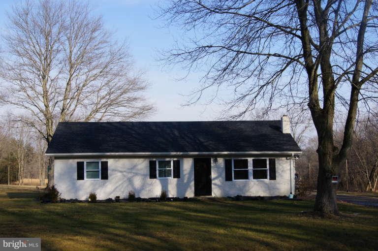 258 Cat Swamp Road Elkton, MD 21921 - Photo 3 of 20 Exterior (Front)