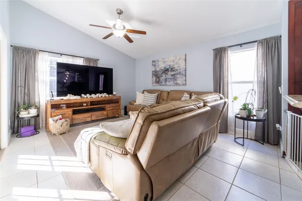 $399,900 | 1352 Woodfield Oaks Drive, Apopka, FL 32703