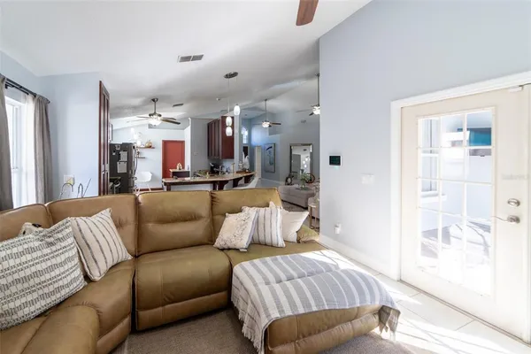 $399,900 | 1352 Woodfield Oaks Drive, Apopka, FL 32703