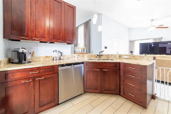 $399,900 | 1352 Woodfield Oaks Drive, Apopka, FL 32703