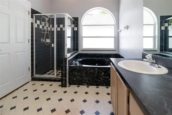 $399,900 | 1352 Woodfield Oaks Drive, Apopka, FL 32703