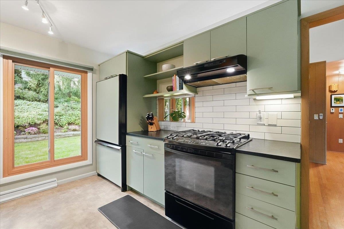 3303 Bluff Street Madison, WI 53705 - Photo 14 of 46 Gallery Image 14