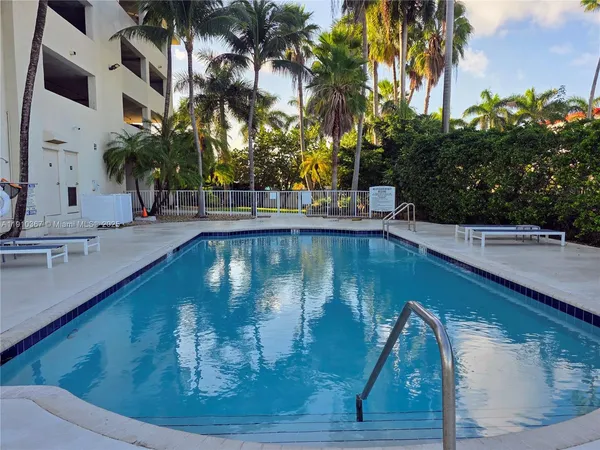 $4,150 | 1625 John F Kennedy Causeway, Unit 1103B, North Bay Village, FL 33141