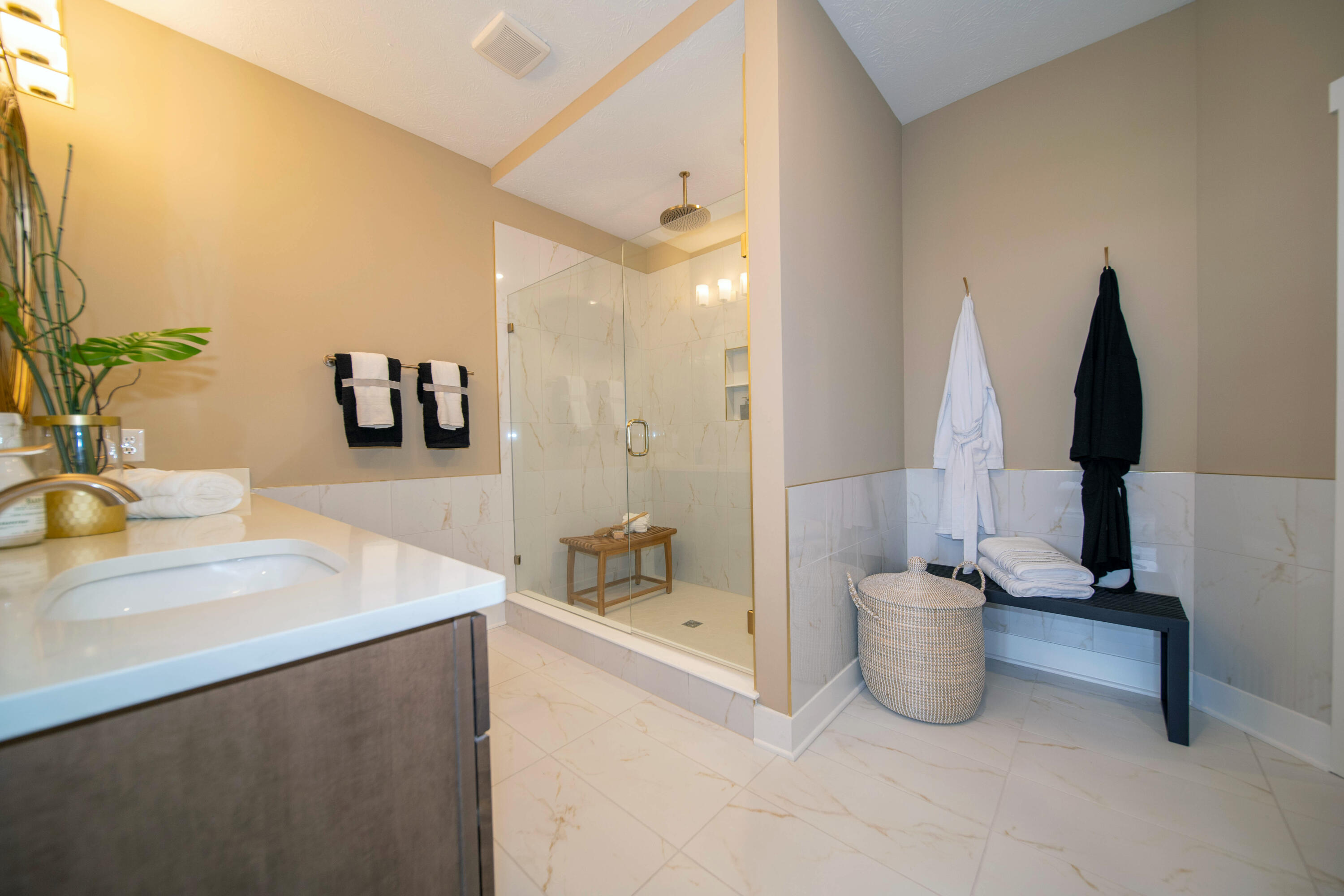 9382 Michigan Drive Crown Point, IN 46307 - Photo 17 of 23 a view of bathroom with a sink and a mirror