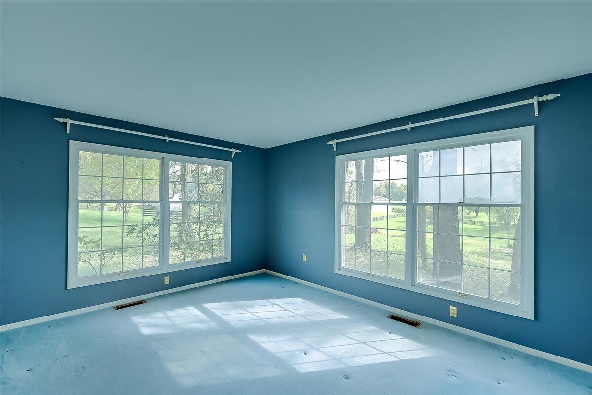 921 Walnut Road Frankfort, KY 40601 - Photo 9 of 65 04-2-4