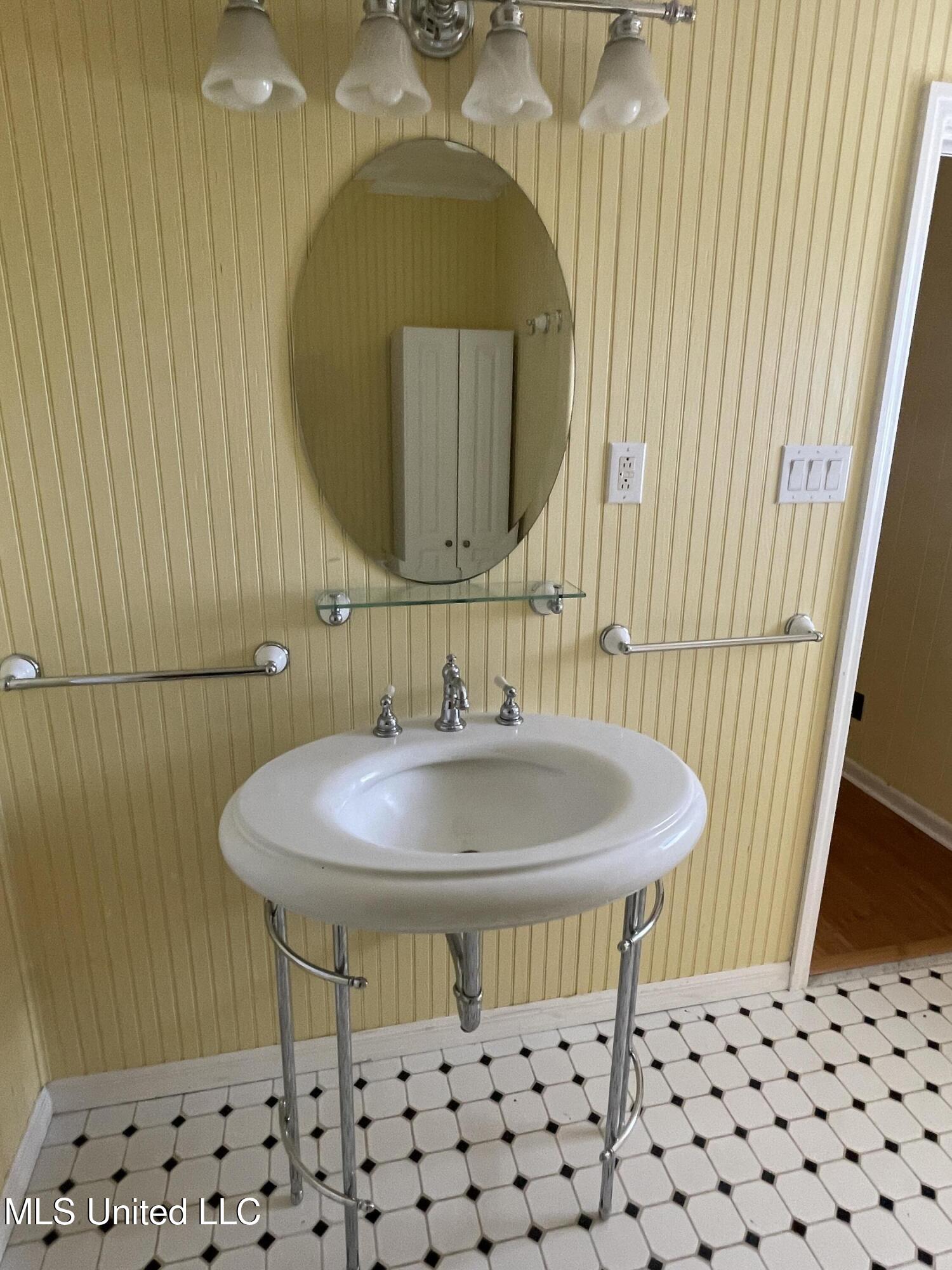 18032 Kellogg Road Saucier, MS 39574 - Photo 17 of 24 IMG_5920