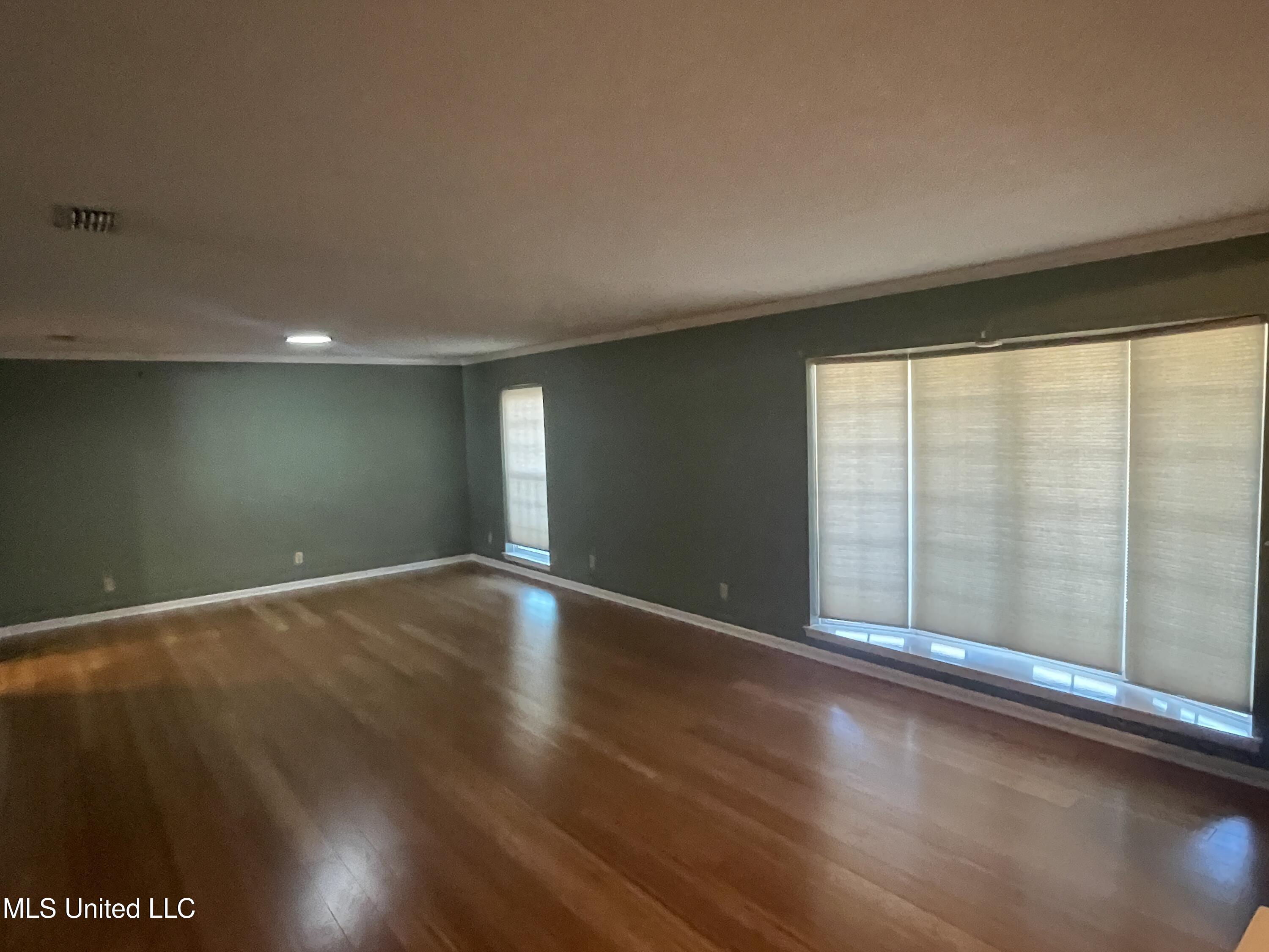 18032 Kellogg Road Saucier, MS 39574 - Photo 6 of 24 IMG_5914