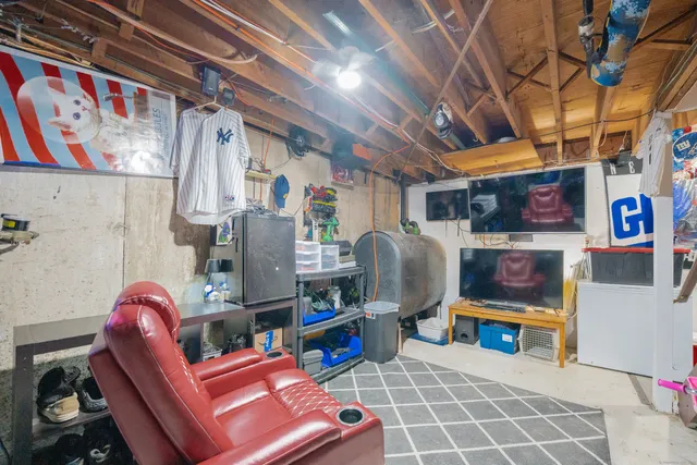 a view of house with backyard