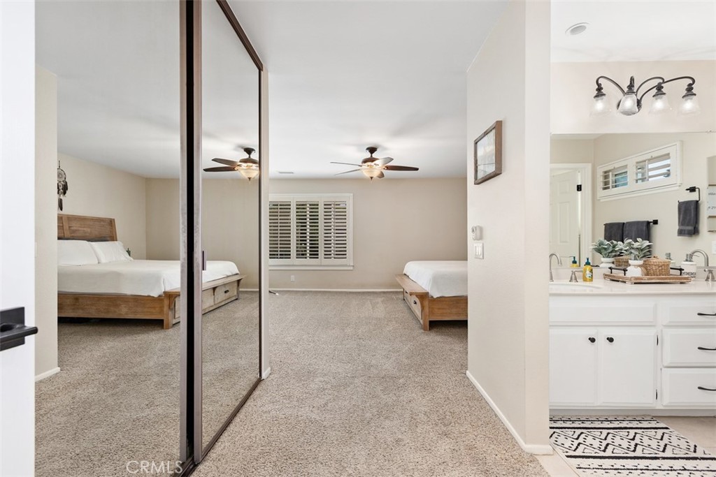 24711 Vía Del Rio Lake Forest, CA 92630 - Photo 21 of 41 Entry of primary