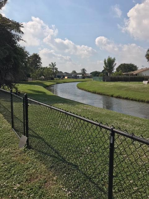 1104 Jackpine Street Wellington, FL 33414 - Photo 2 of 19 backyard view
