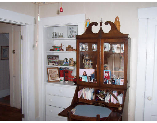 125 Dudley Road Townsend, MA 01469 - Photo 6 of 14 Gallery Image 6