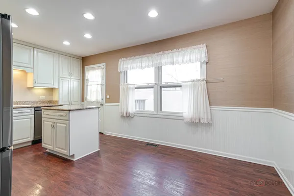 $375,000 | 24731 West Orchard Place, Round Lake, IL 60073