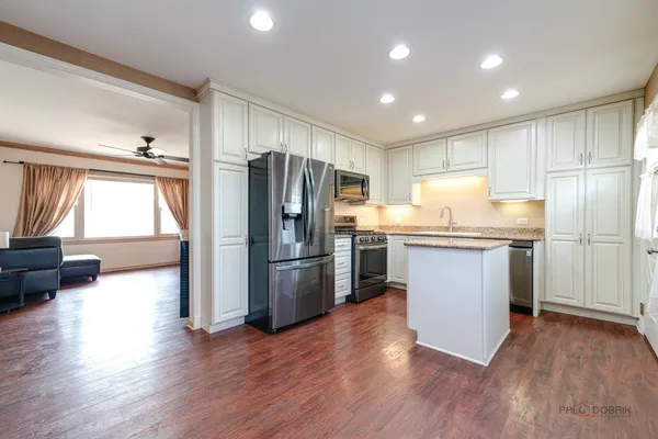 $375,000 | 24731 West Orchard Place, Round Lake, IL 60073