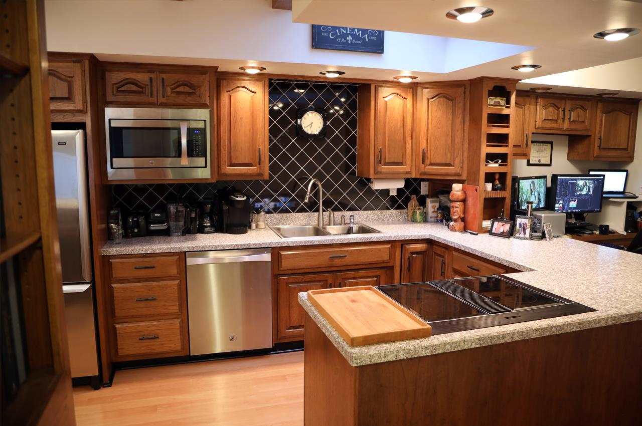 1215 Anderson Road Traverse City, MI 49686 - Photo 2 of 24 1894317-2.JPG
