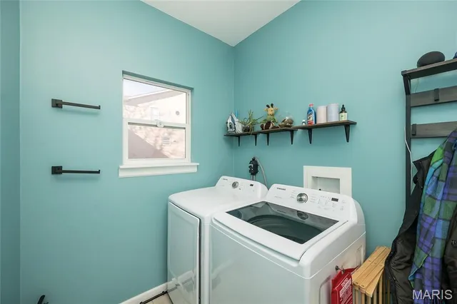 $369,000 | 4222 Delmar Boulevard, St. Louis, MO 63108