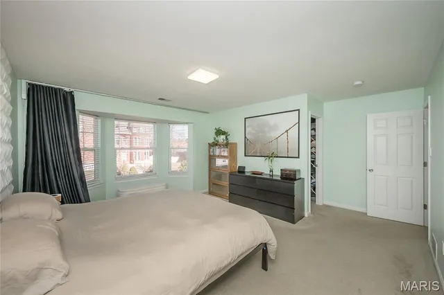 $369,000 | 4222 Delmar Boulevard, St. Louis, MO 63108