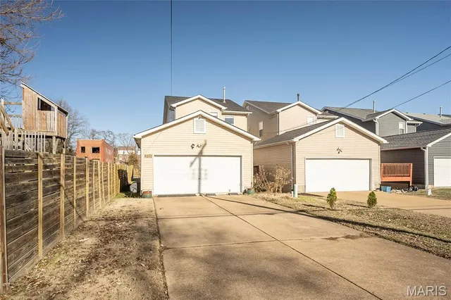 $369,000 | 4222 Delmar Boulevard, St. Louis, MO 63108