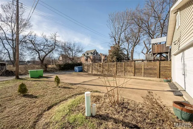 $369,000 | 4222 Delmar Boulevard, St. Louis, MO 63108