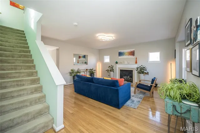 $369,000 | 4222 Delmar Boulevard, St. Louis, MO 63108