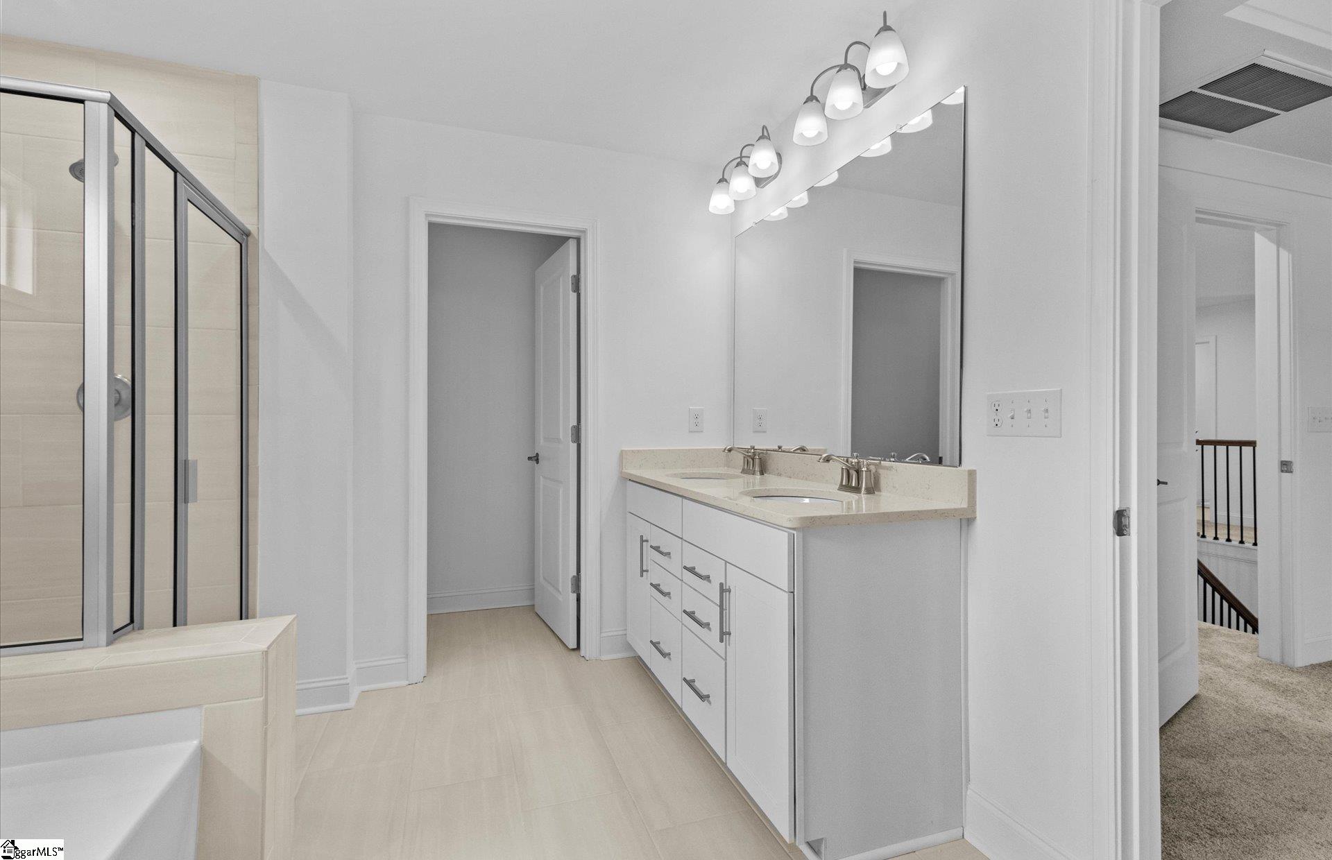 127 Indigo Pk Place Easley, SC 29642 - Photo 16 of 32