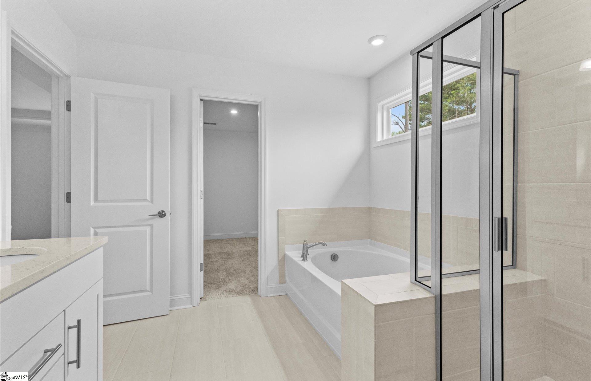 127 Indigo Pk Place Easley, SC 29642 - Photo 17 of 32