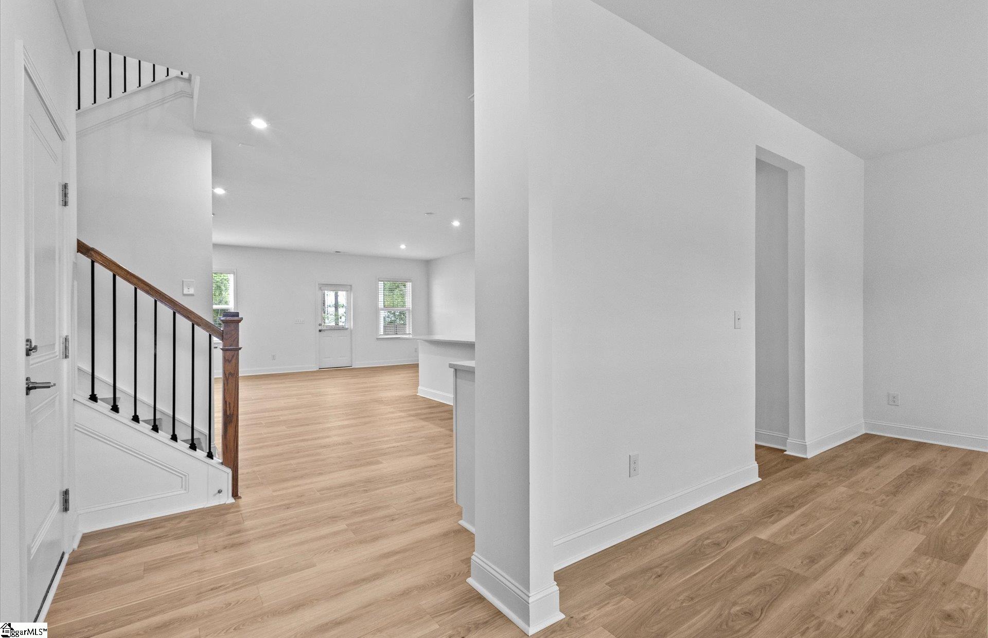 127 Indigo Pk Place Easley, SC 29642 - Photo 7 of 32