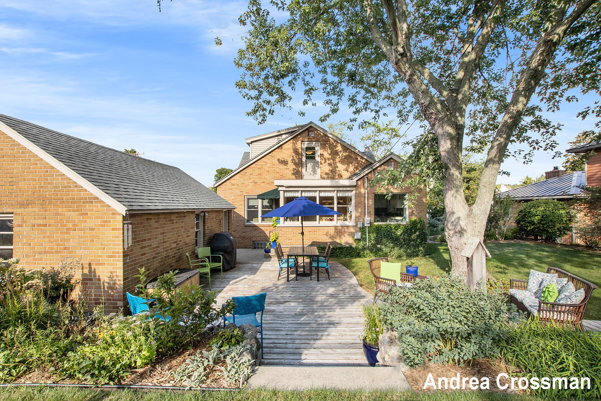 1616 Sheldon Road Grand Haven, MI 49417 - Photo 3 of 46 32