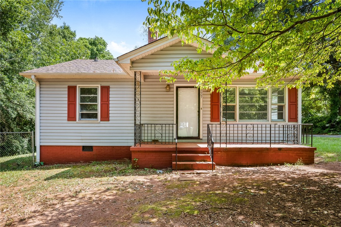 3007 New Pond Road Anderson, SC 29624 - Photo 4 of 23 Gallery Image 4