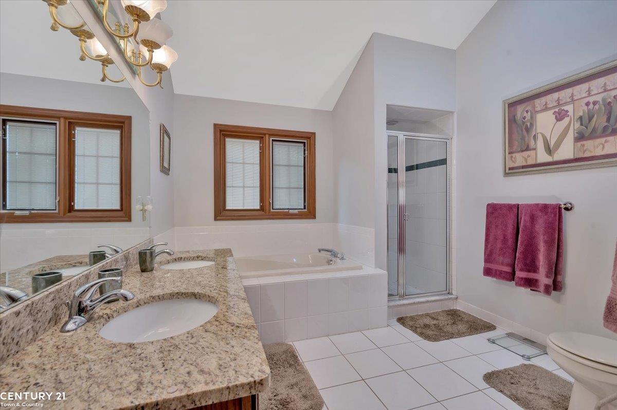 1042 Covington Pl Drive Rochester Hills, MI 48309 - Photo 19 of 40