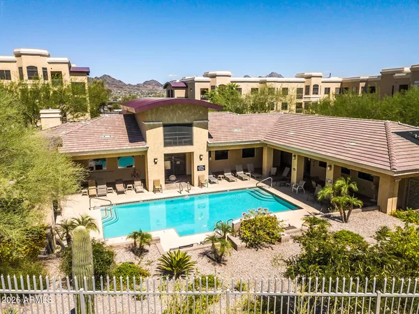 $299,000 | 9820 North Central Avenue, Unit 132, Phoenix, AZ 85020
