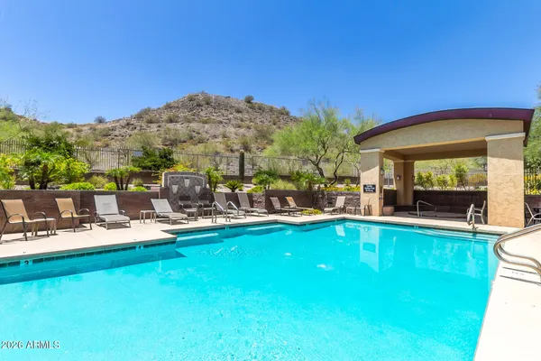 $299,000 | 9820 North Central Avenue, Unit 132, Phoenix, AZ 85020