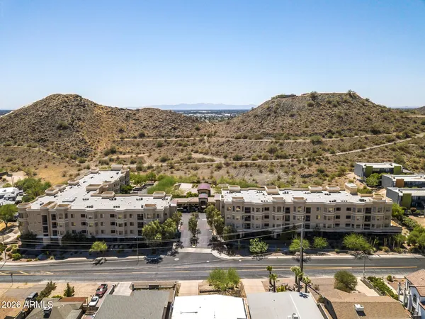 $299,000 | 9820 North Central Avenue, Unit 132, Phoenix, AZ 85020